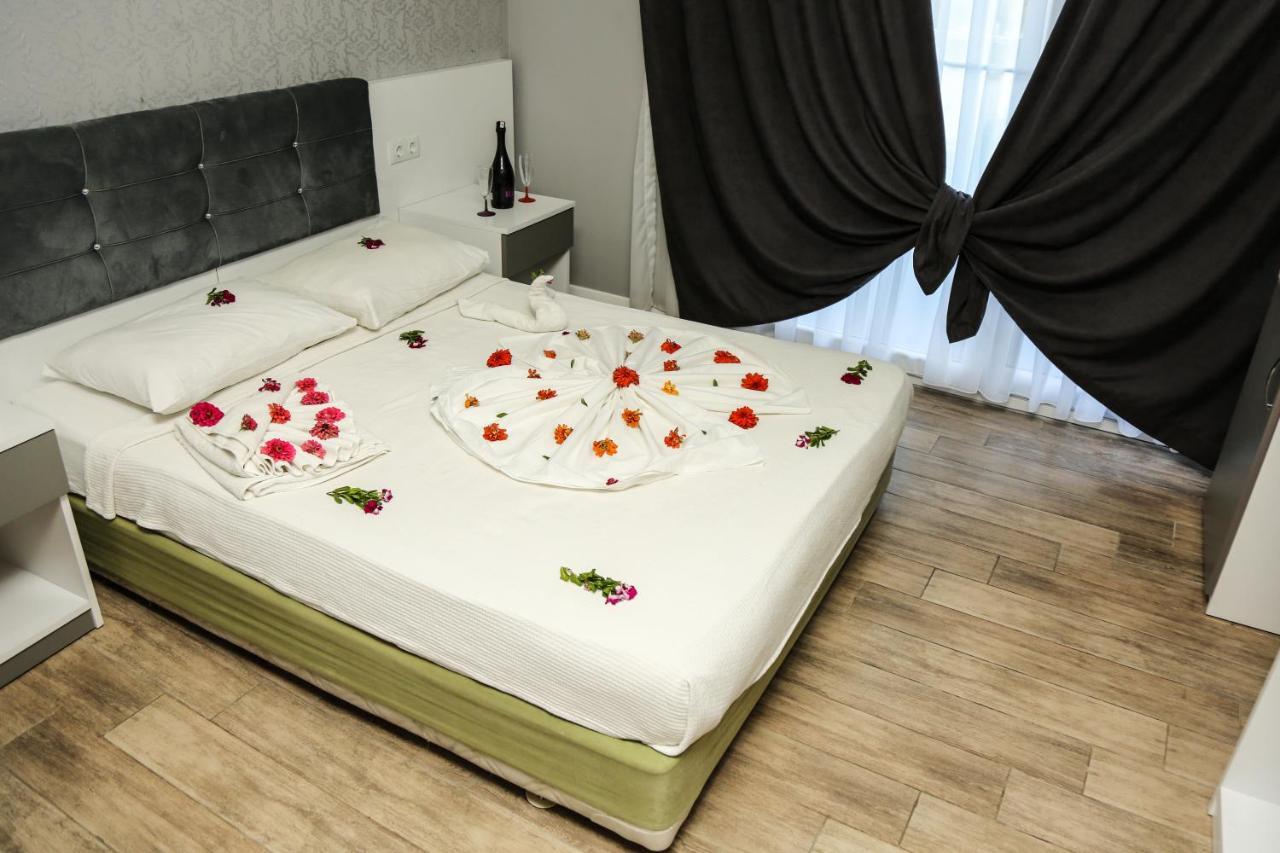 בלדיבי More Hotel מראה חיצוני תמונה