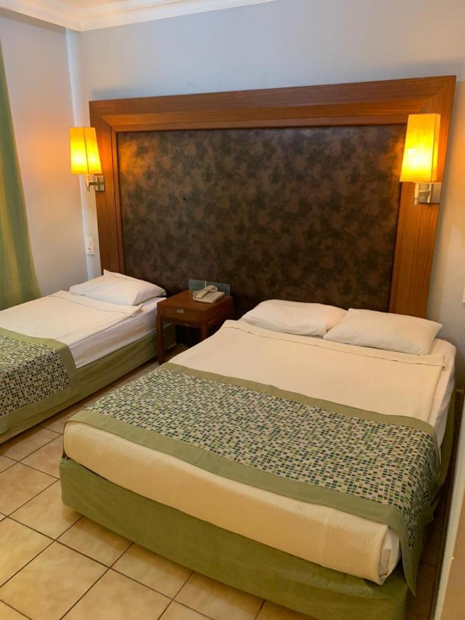 בלדיבי More Hotel מראה חיצוני תמונה